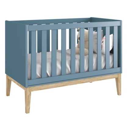 Berço Mini Cama Classic Azul Fosco com Pés Madeira Natural - Reller Móveis