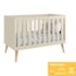 Dormitório Completo Infantil Theo 3 Portas, Cômoda 6 Gavetas, Berço e Mesa de Canto Areia Fosco com Pés Madeira Natural - Reller Móveis 