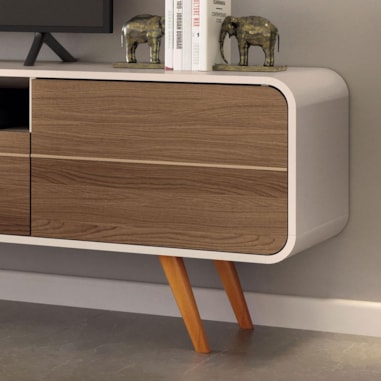 image_e9b53706-ea27-4d0b-8a8f-fbaf42fd9015